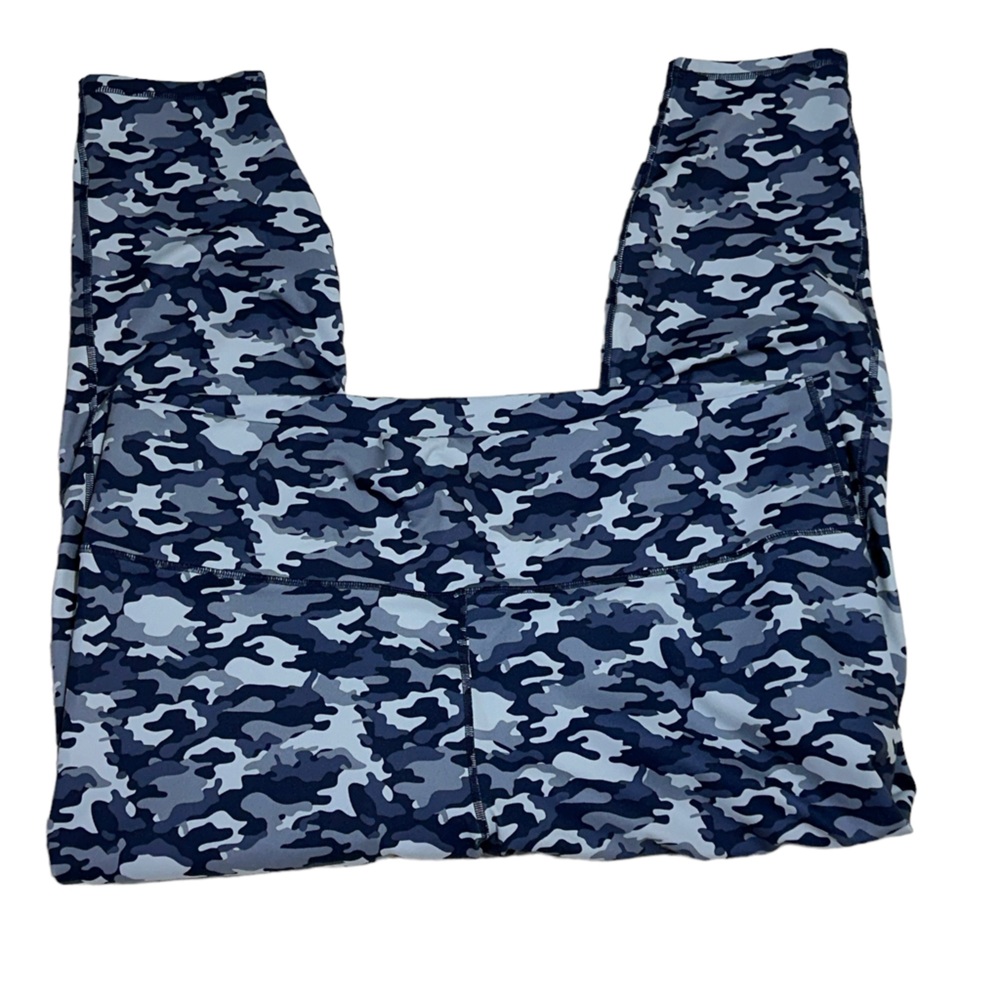 Fabletics high-waisted power hold camo 7/8 leggings‎ 3X